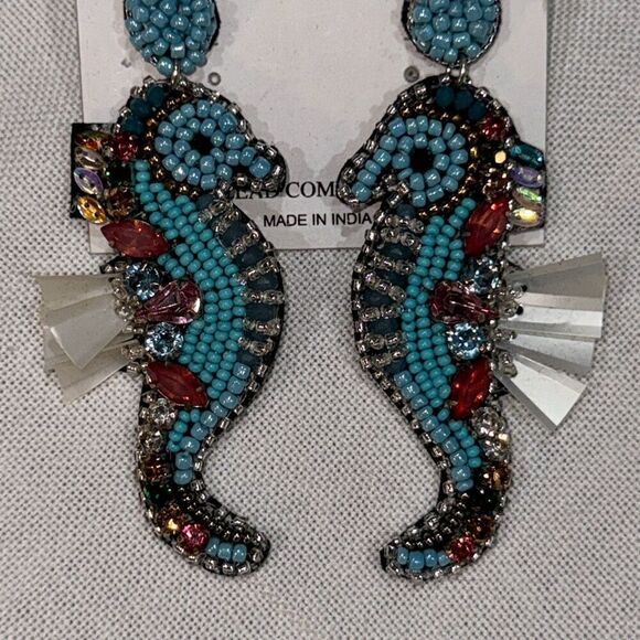 Natasha beaded seahorse earrings - Picture 11 of 11